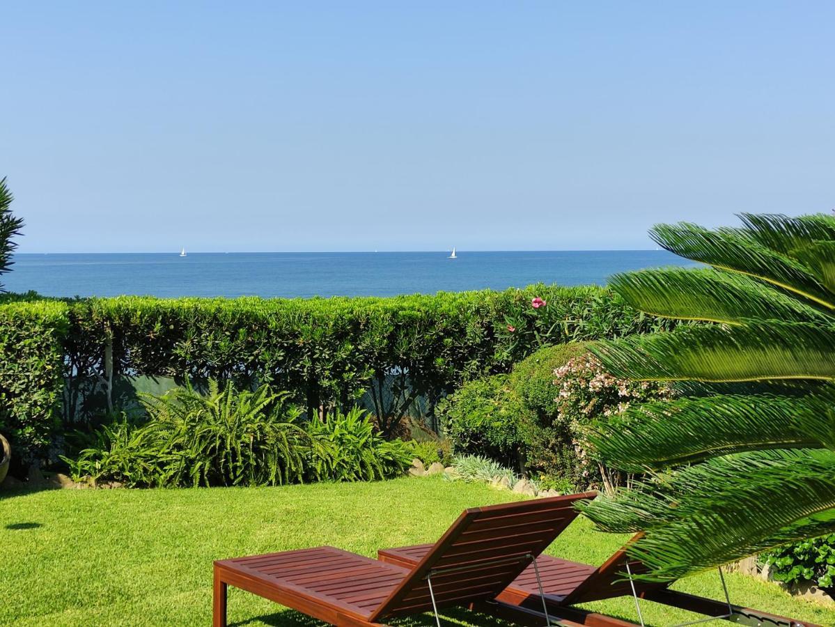 Oikia Eleanthi - Beachfront Garden Home! Mytikas  Bagian luar foto